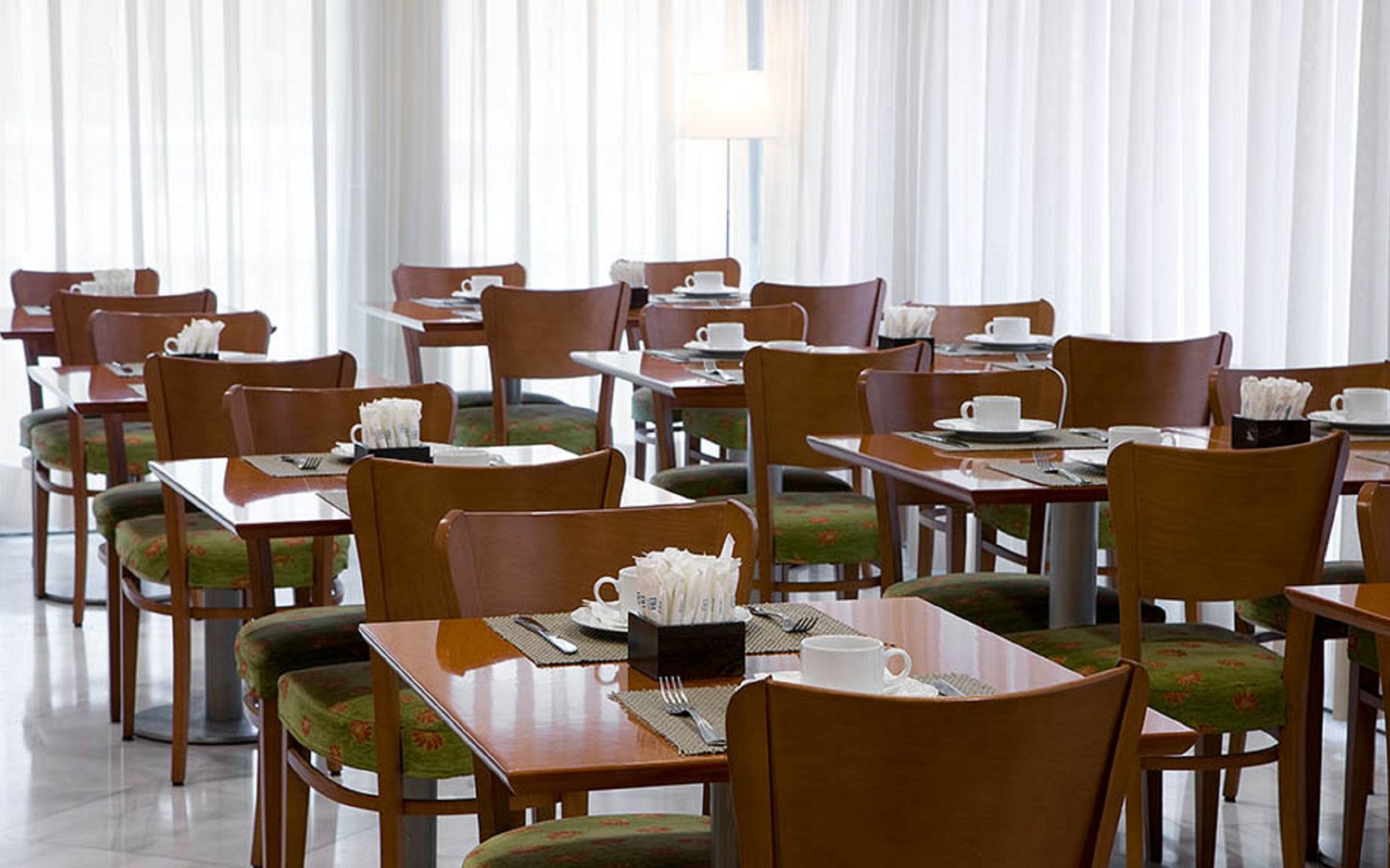 Nh Barajas Airport Hotel Madrid Ngoại thất bức ảnh