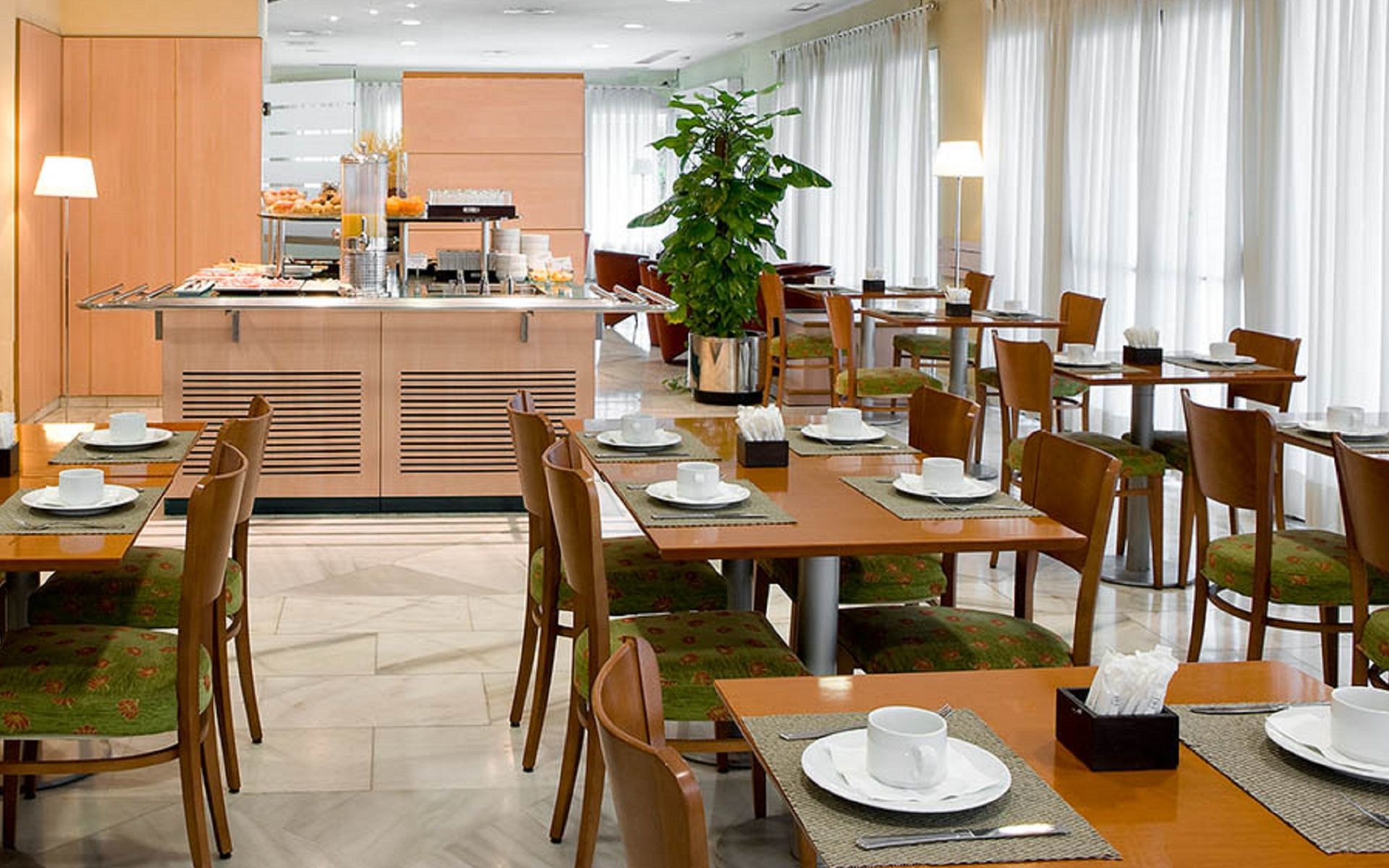 Nh Barajas Airport Hotel Madrid Ngoại thất bức ảnh